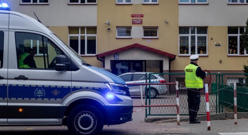 Tíz, merényletre készülő kiskorút vettek őrizetbe Lengyelországban