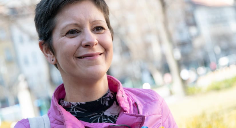 Fúj a szél, mint az istenverése, de szerencsére esik is, úgyhogy 1:1