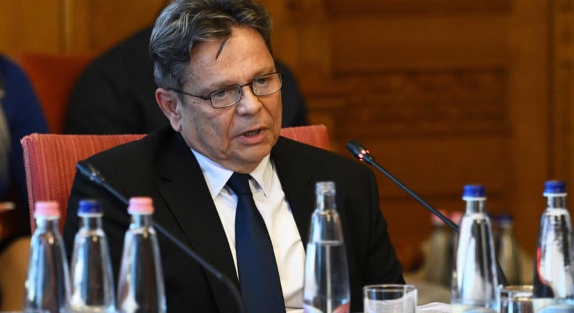 „A végrehajtói bűnszervezet a Schadl-Völner páros lekapcsolásával nem ért véget” – Kiss Ferenc volt végrehajtót kérdezte a parlamenti vizsgálóbizottság