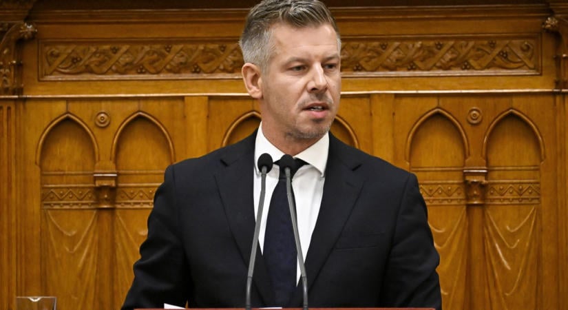 Magyar Péter újra színre lép: folytatódik az abszolút parlament