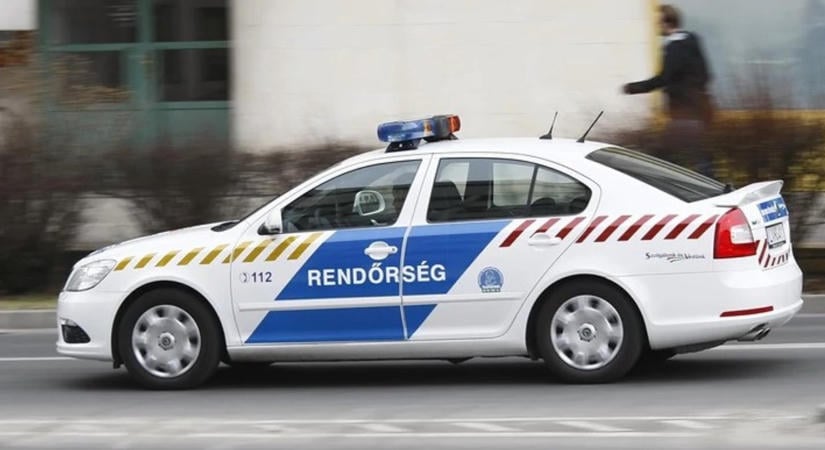 Riadót fújt a rendőrség: Budapest belvárosából tűnt el a 13 éves Alexandra, reggel iskolába indult, de nem ért oda
