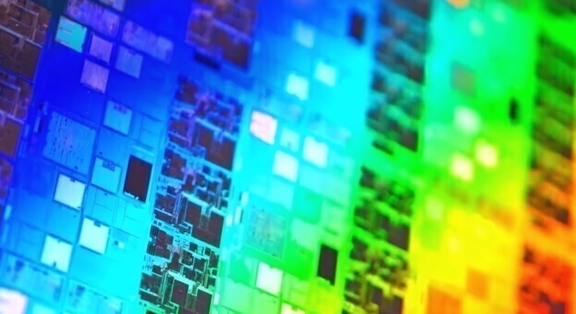 Innovatív technológiában követi a nagyokat az SMIC