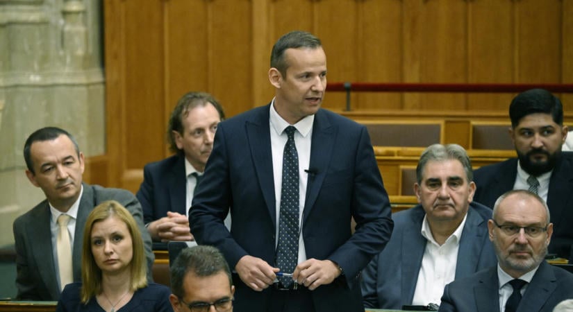 Marad Toroczkai László a Mi Hazánk elnöke