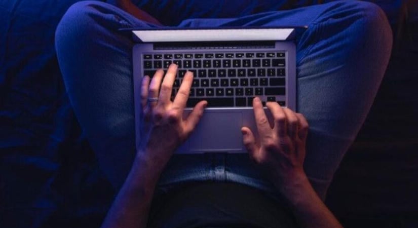 Kivégzéssel fenyegetőzött az interneten egy debreceni