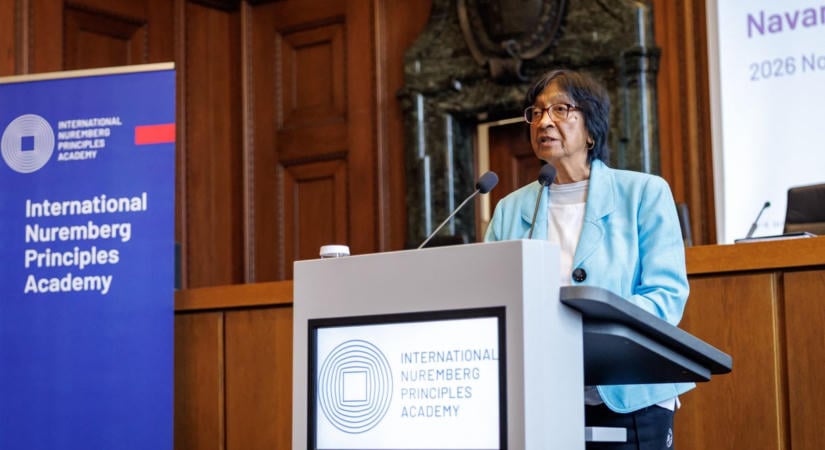 „Ha tovább tapsolnak, talán Trumppal is megosztom a díjat” – túlélőknek ajánlotta Nobel-békedíját Navi Pillay