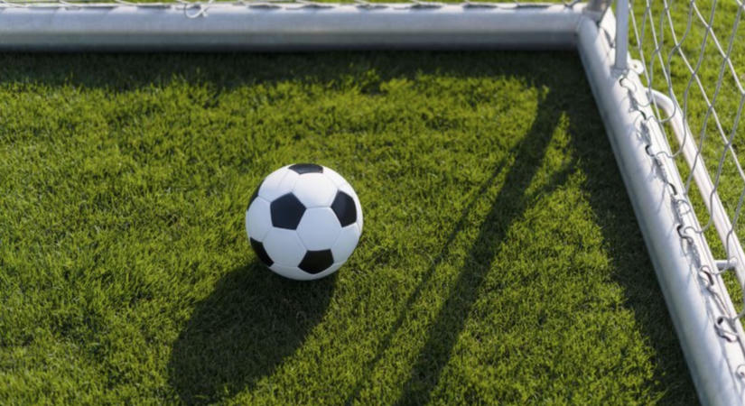 Épülhet a műfüves sportpálya Nagymacson