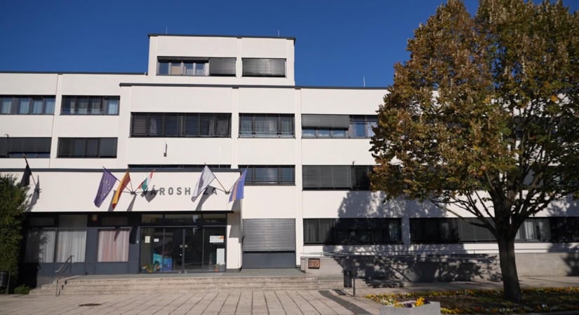Péntek délig még igényelhető a karácsonyi támogatás