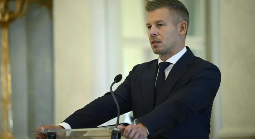 Magyar Péter a dezinformációk megakadályozását kérte a frakcióvezetőktől