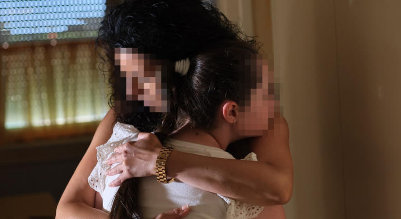 Katonai ügyésznek készül az apja elől 13 évig bújtatott Chantal – Az édesanyja börtön nélkül megúszhatja a kálváriát