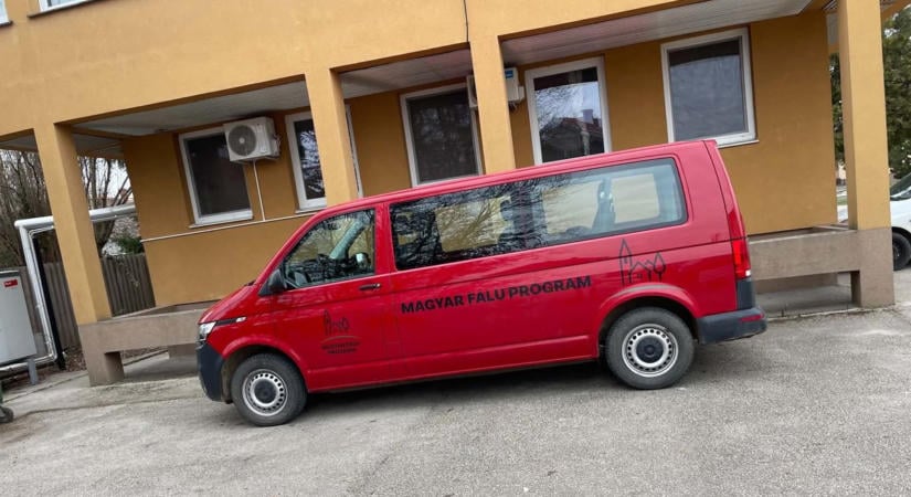 Segítség a rászorulóknak: tanyabusz segíti az iskolába járást Székesfehérvárra