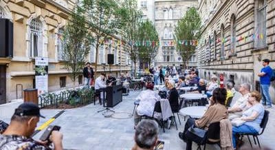 Hangulatos miniparkkal lett gazdagabb Terézváros