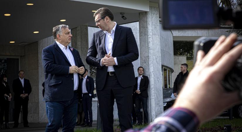 „Tanultak” Orbán bukásából az illiberális rezsimek