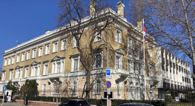 Az orosz nagykövetség közleményt adott ki, szerintük Magyarország „barátságtalan lépéseket” tett