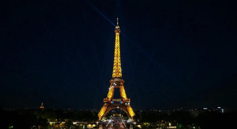 Sztrájk miatt bezárták a Eiffel-tornyot