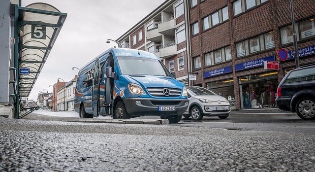 Vitézy Dávid: az év végéig literenként 25 forinttal csökkentik a 7,5 tonna feletti dízeles járművek jövedéki adóját