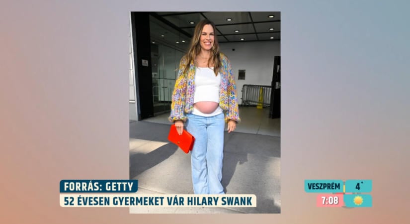 Hilary Swank 52 évesen várja harmadik gyermekét, nőgyógyász figyelmeztet a kockázatokra