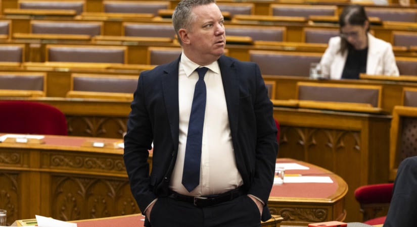 Leszerelt rendőrök, tűzoltók, bévések százai várják, hogy visszatérhessenek korábbi munkahelyükre