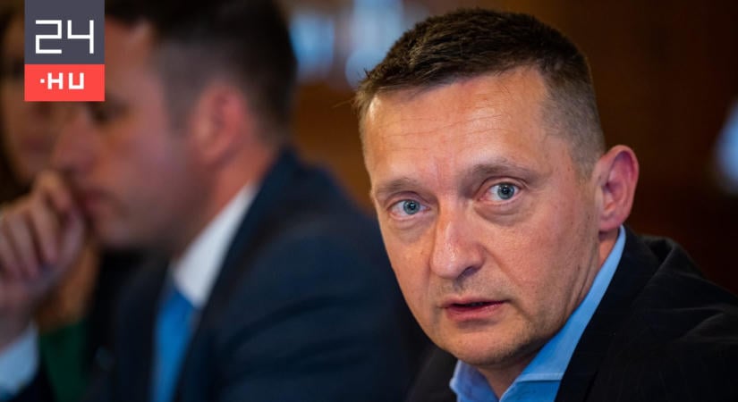 Nyolc év alatt 65 milliárd forintot költöttek Orbánék közvélemény-kutatásokra