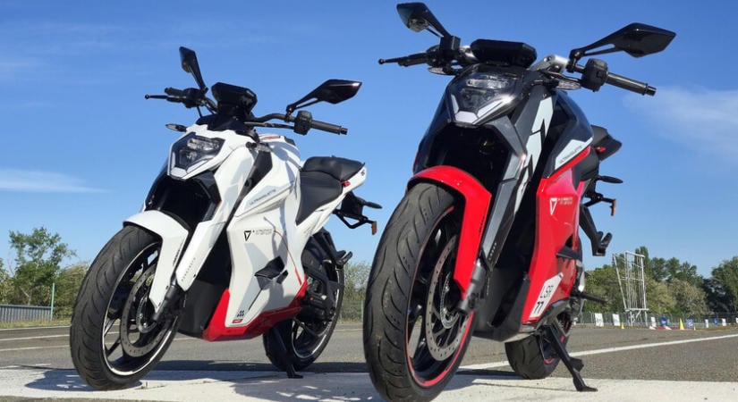 Már több elektromos gépet adnak el, mint túrasportmotort - Gázt neki vagy ampert neki?