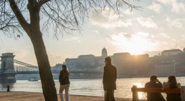Itt a friss OMSZ előrejelzés szerdára - Talamenti fagy várható