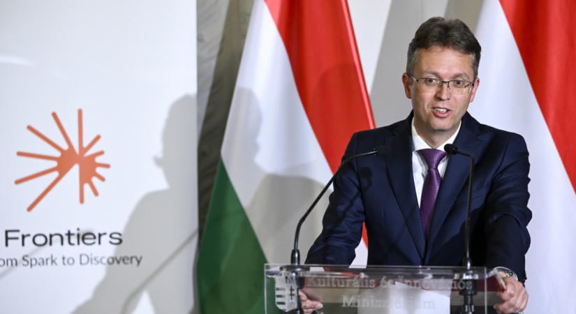 Órákon át faggatták Hankó Balázst a főügyészségen - Kiderült, mit mondott a politikus