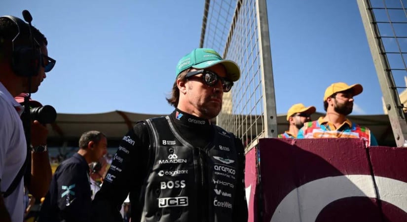 Fernando Alonso nem vonul vissza: 46 évesen is a Forma-1-ben folytatja pályafutását