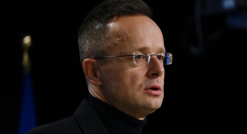 Megdöbbentő összegek kerültek nyilvánosságra! Ennyibe került Szijjártó Péter egyetlen napi szállása Katarban