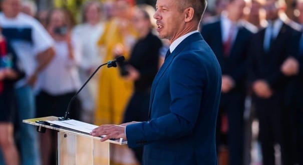 Magyar Péter meglepő bejelentést tett, megdöbbent Magyarország