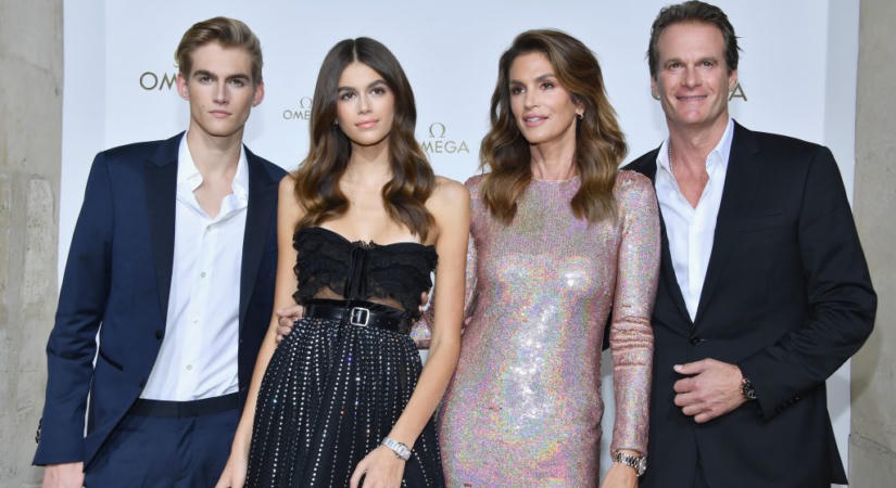 Cindy Crawford a család nevében posztolt fia haláláról