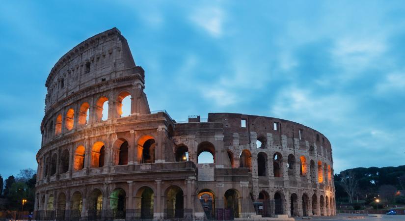 A római Colosseumban újraindultak az éjszakai vezetett látogatások