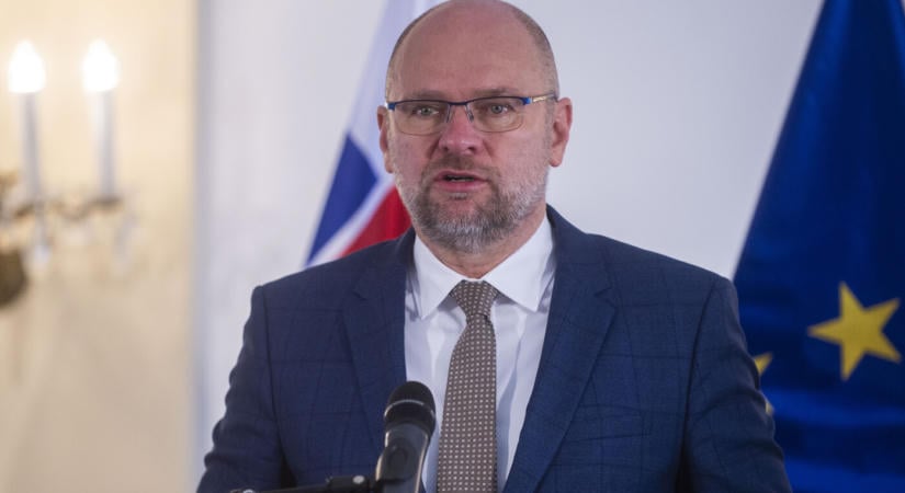 Egyre biztosabb, hogy Sulík Boris Kollárhoz csatlakozik, de még két vasat tart a tűzben