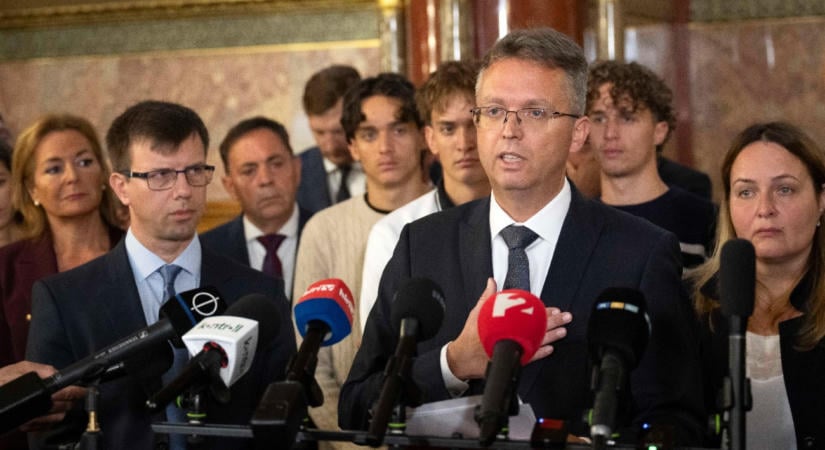 Havasi Bertalan: Hankó Balázs politikai fogoly, mandátumát nem adja vissza