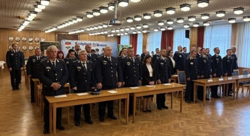 Elismerték a Heves megyei rendőrök munkáját, többen kitüntetést kaptak
