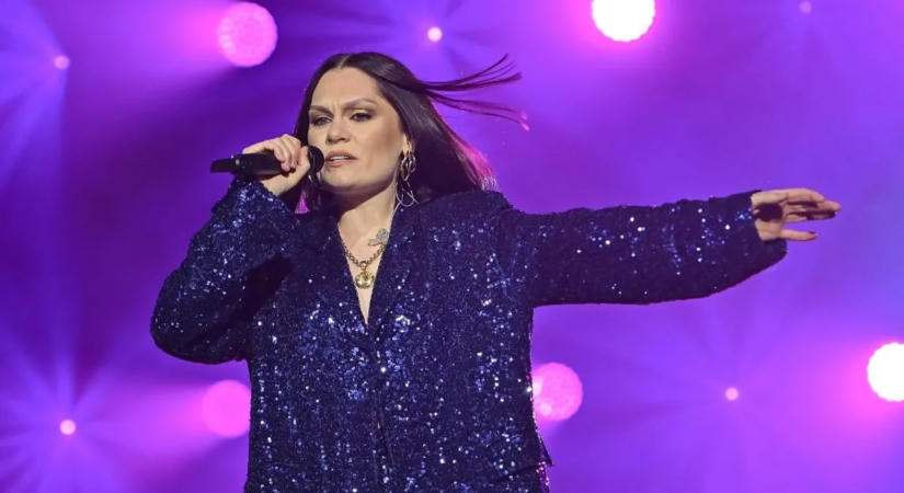 Jessie J kirúgta a balhézó nézőket a koncertjéről, még az Uberjüket is kifizette volna