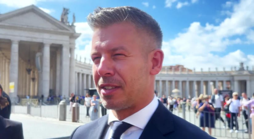 Magyar Péter az elmagányosodásról és a Duna vízállásáról is beszélt a Szentatyával