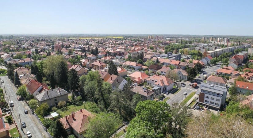 Szombathelyi háztartásokat is felkeres a KSH, bárkihez bekopoghatnak