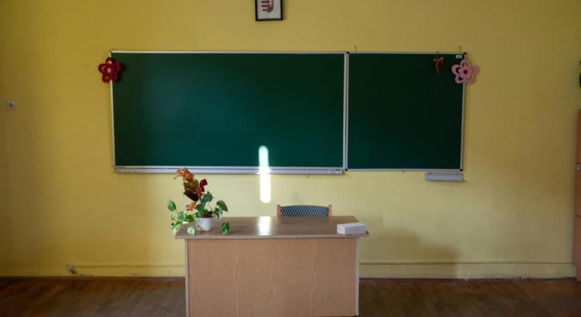 Rohamtempóban, tanítási időben kellett véleményezni a tankerületi igazgatói pályázatokat – a PDSZ mellett egy diákmozgalom is tiltakozik