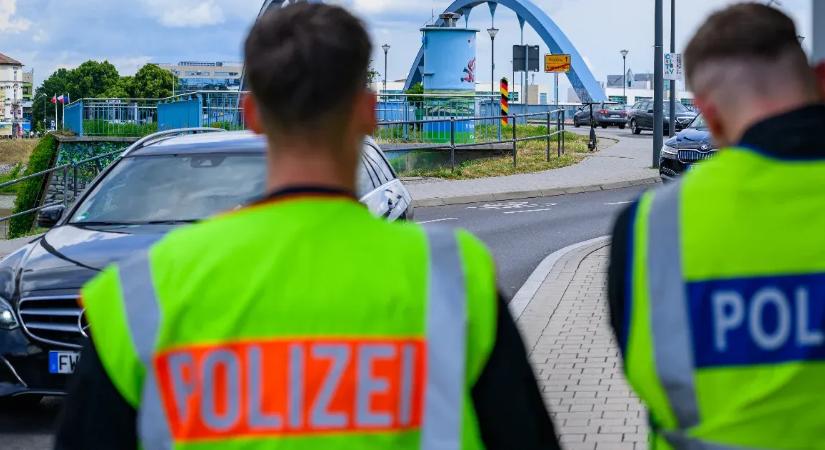 Németországban már nem csak bűnelkövető afgánokat toloncolhatnak ki