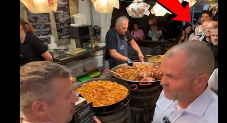Lefröcskölték Magyar Pétert