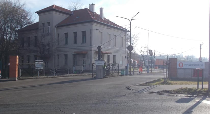 Gyanúsítottként hallgatták ki a Ripost volt munkatársát – Ómolnár neve is előkerült