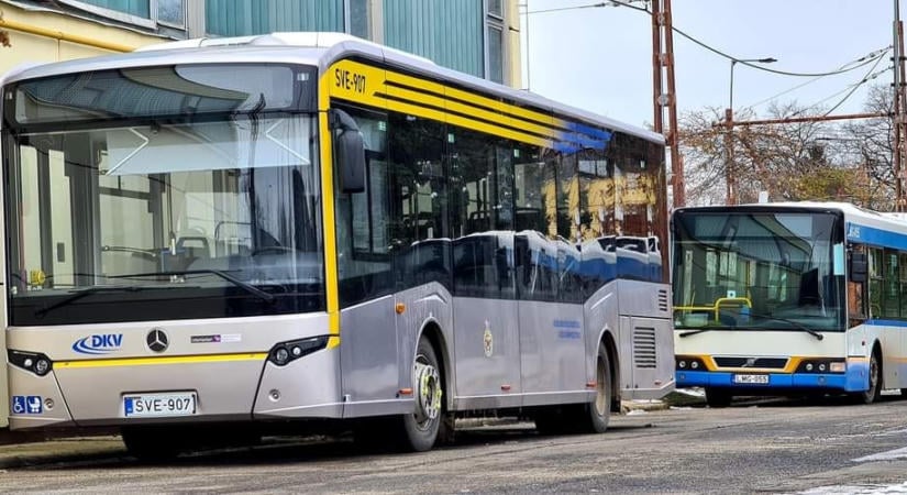 Terelőútvonalon a 12-es autóbuszok Debrecenben