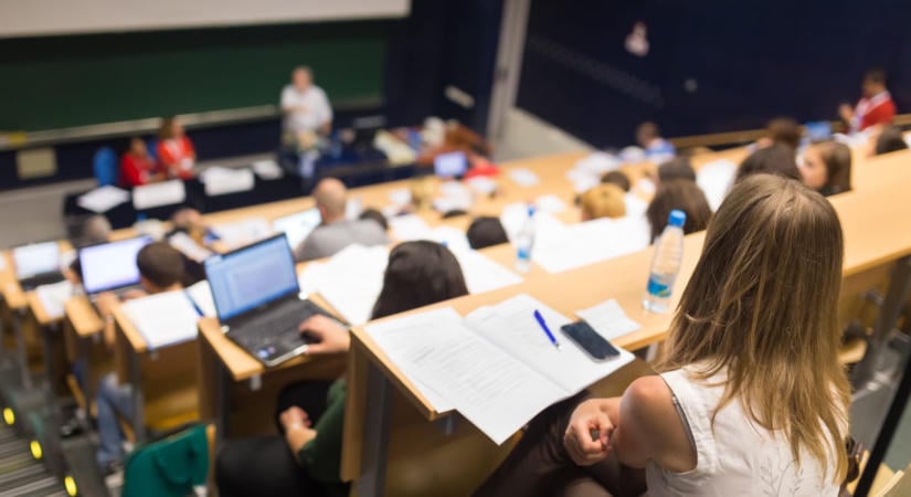 Bekerült egy magyar egyetem a világ legjobb 250 egyeteme közé