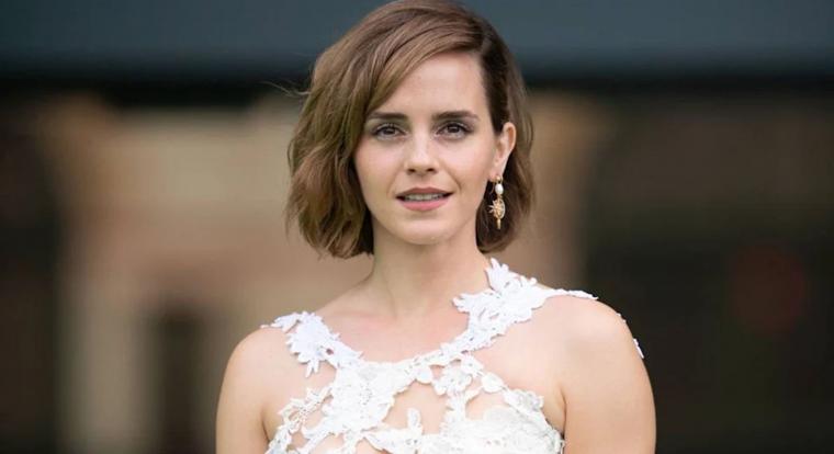 Emma Watson ritkán mutatkozik, most Vilmos herceggel és Benedict Cumberbatchcsel állt színpadra