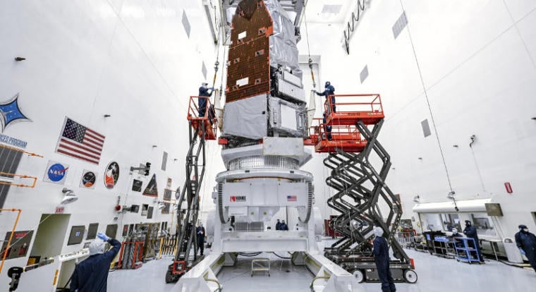 Először fogott csillagfényt a NASA 4,3 milliárd dolláros új űrtávcsöve