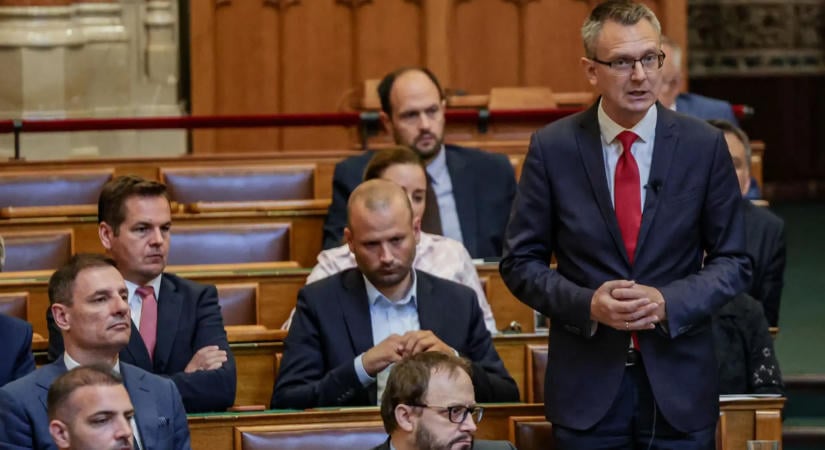 Online petíciót indít a KDNP a gyermekvédelmi törvény módosítása ellen