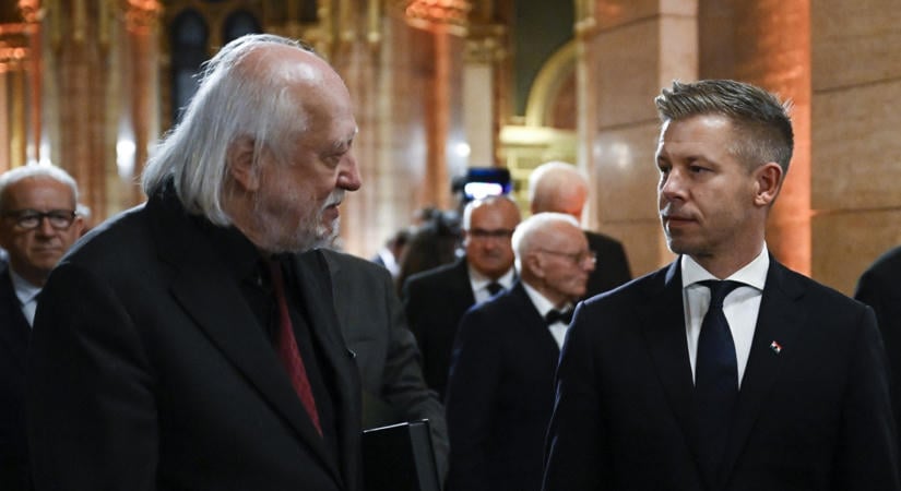 Ők kapták a legrangosabb kitüntetéseket a forradalom évfordulóján