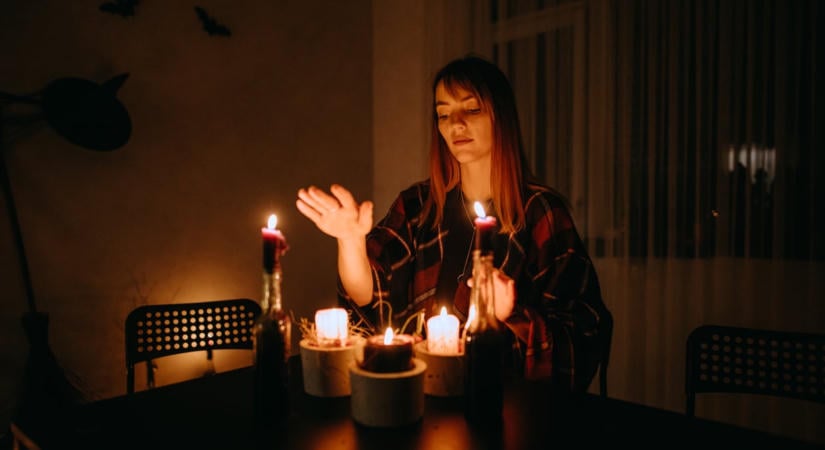 5 rituálé Halloween éjjelére, amivel bevonzod a szerelmet