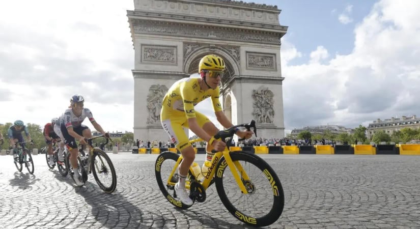Tadej Pogacar ötödször nyerte meg a Tour de France-t