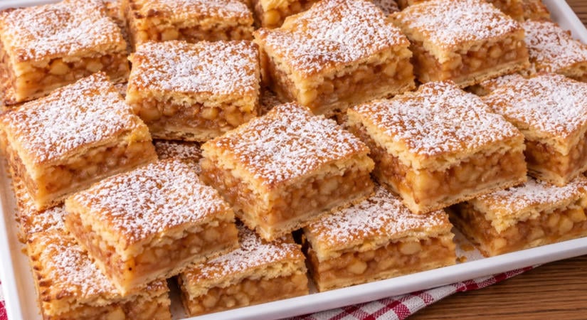 Almás pite zsírral, ahogy a nagymamák sütötték: omlós tészta, sok fahéjas alma