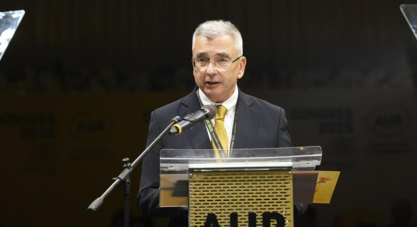 Az AUR bírálja a PSD-t a közigazgatási reform körüli következetlensége miatt